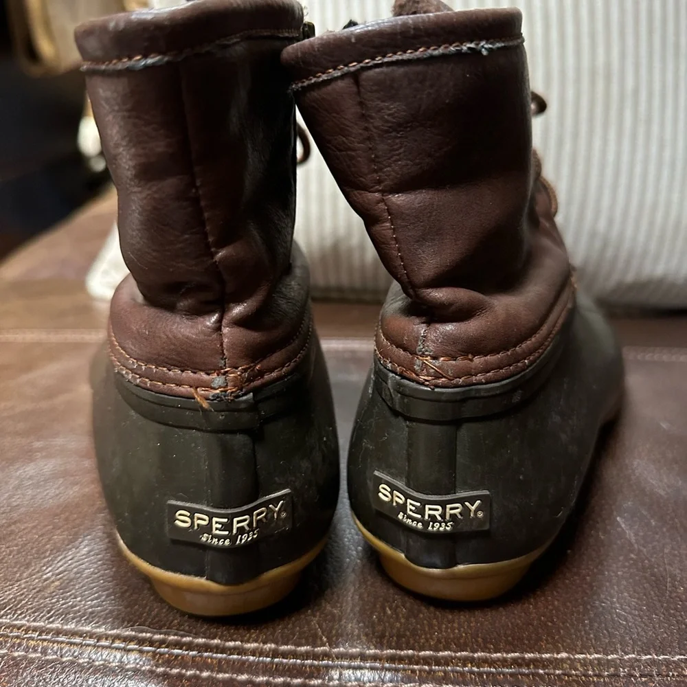 { Sperry } Saltwater‎ Duck Boots Kids Girls size 6 Brown